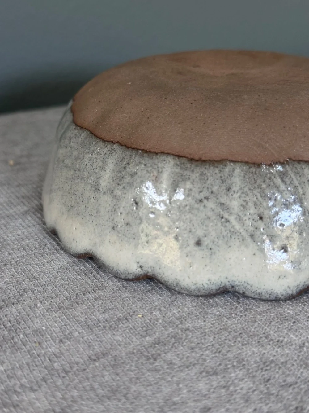 Japanese Ceramic Scalloped Rinka Dish